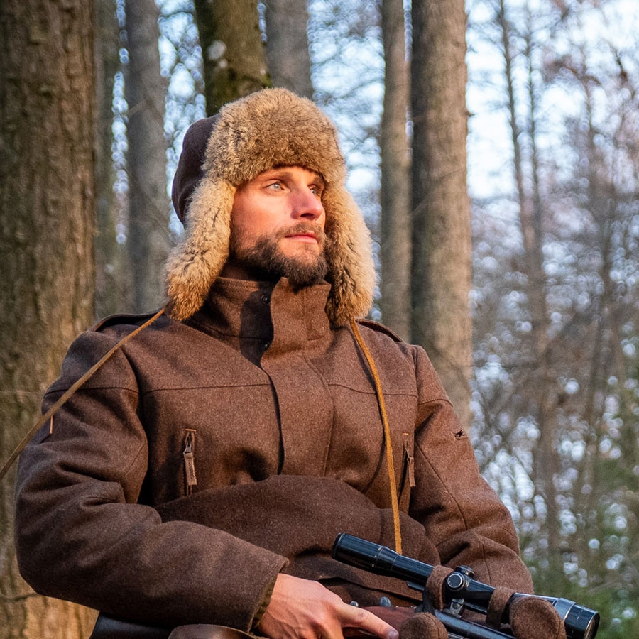 Fellmütze Quax getragen von Jäger