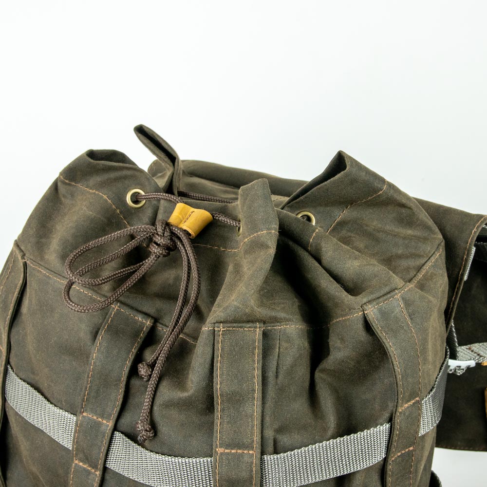 Kordelverschluss des Rucksacks Bushmann