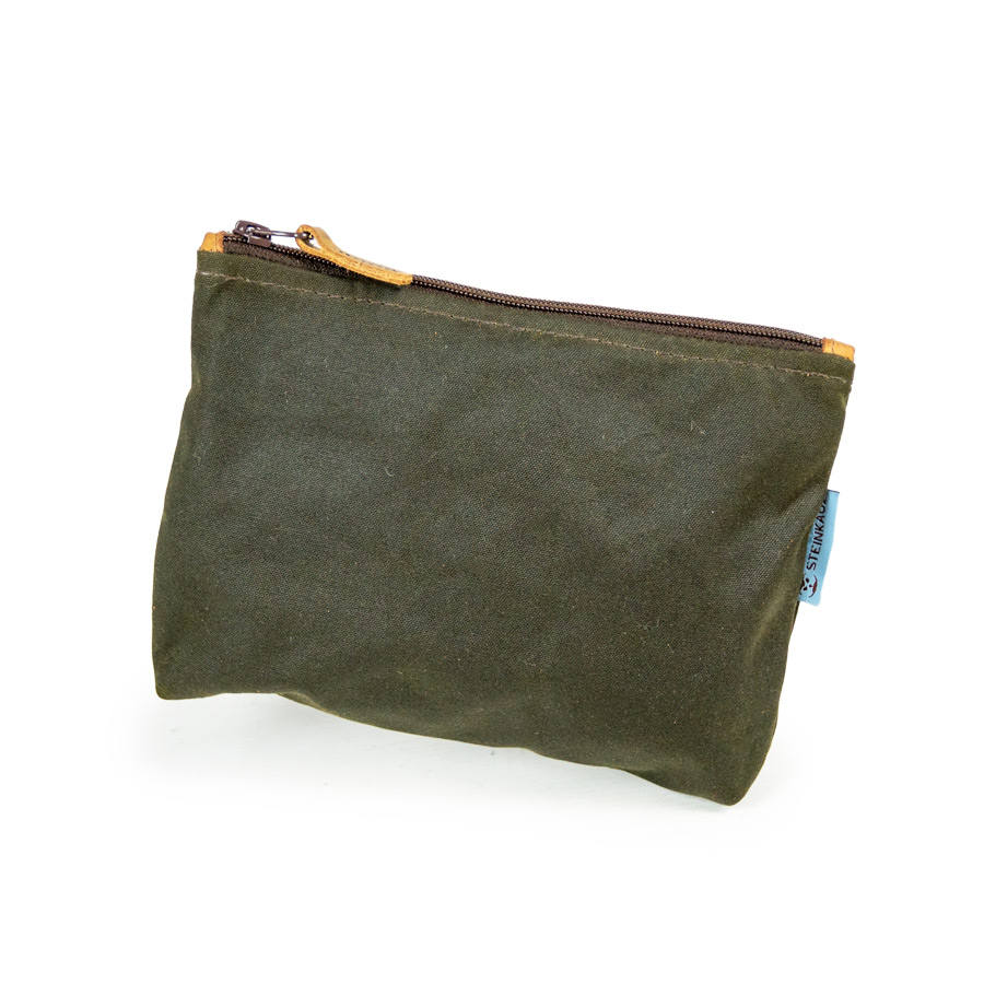 Täschchen aus Waxed Cotton