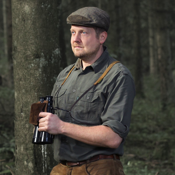 Tragefoto des Fernglas-Riemens Huckepack