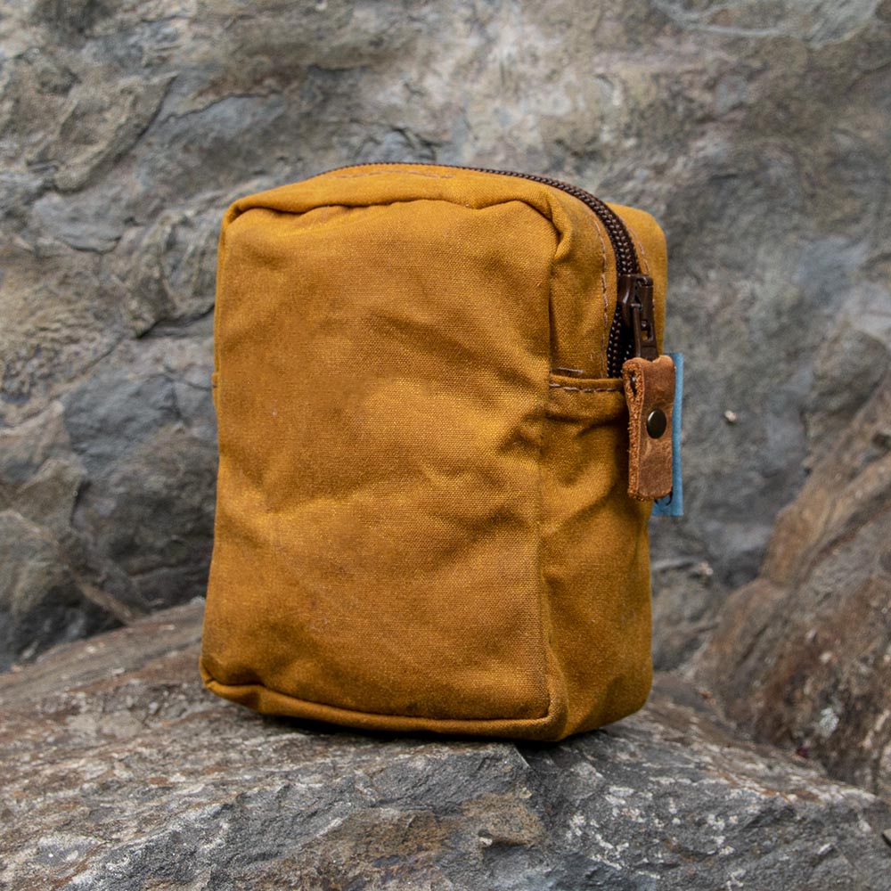 Bild kleine Gürteltasche safran Front